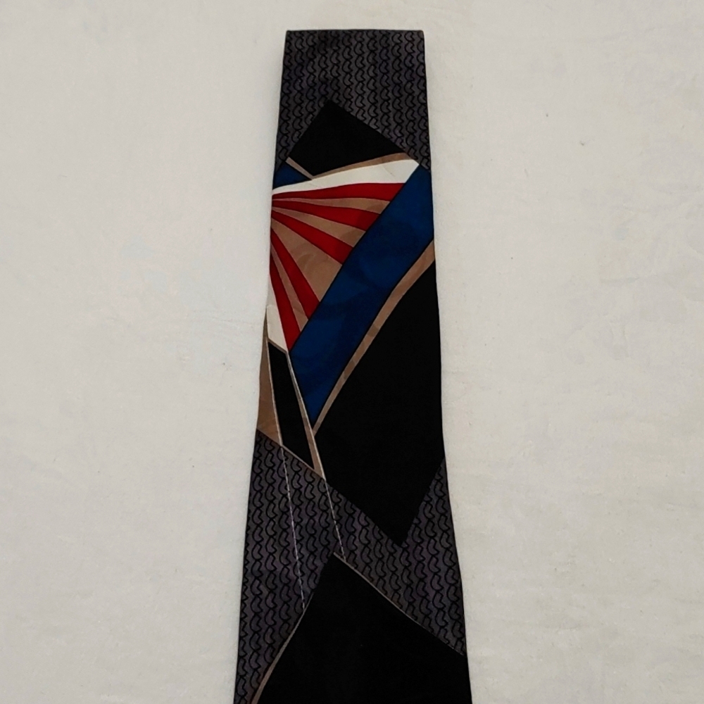 Deco Mode Silk Tie